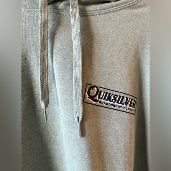 NEW Quiksilver Sweatshirt Graphic Hoodie - Picture 4 of 13